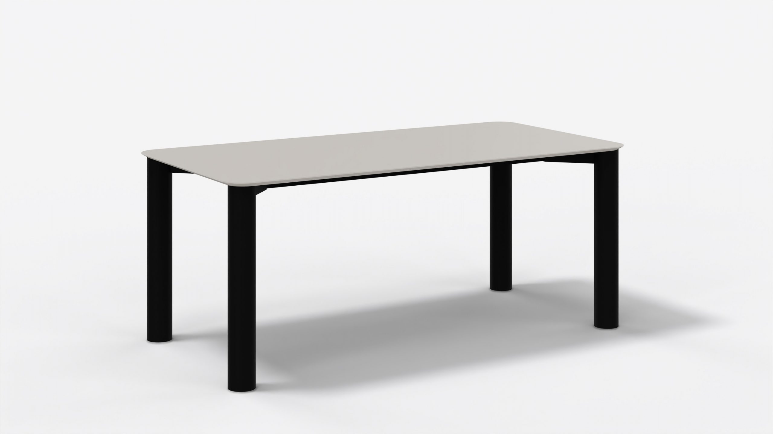 Mesa Queens: Elegancia y Versatilidad en un Diseño Moderno.